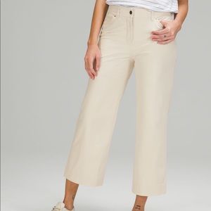 Lululemon City Sleek Wide Leg 5 pocket Pant Sz 6/8
